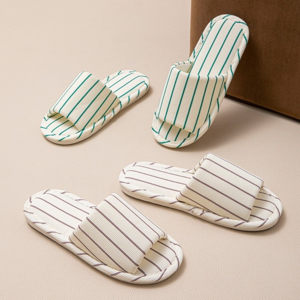 Home And Textiles - 1 Pasang Sandal Rumah Ringan Anti
